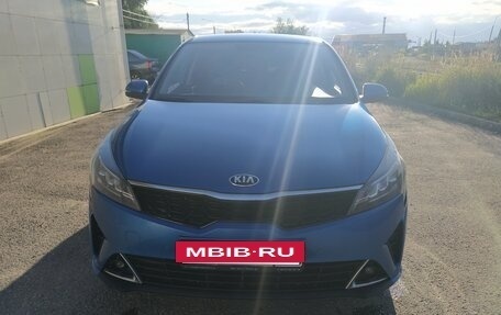 KIA Rio IV, 2020 год, 2 050 000 рублей, 8 фотография