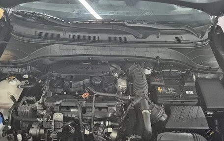 Hyundai Kona I, 2022 год, 2 015 000 рублей, 6 фотография