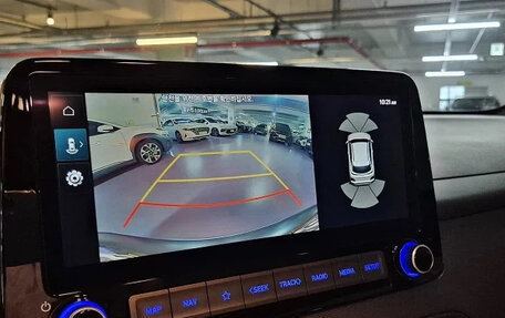 Hyundai Kona I, 2022 год, 2 015 000 рублей, 15 фотография