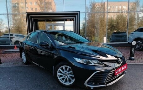 Toyota Camry, 2021 год, 2 799 000 рублей, 3 фотография