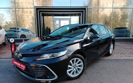 Toyota Camry, 2021 год, 2 799 000 рублей, 1 фотография