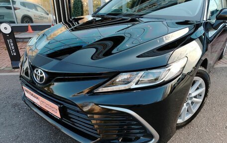 Toyota Camry, 2021 год, 2 799 000 рублей, 9 фотография