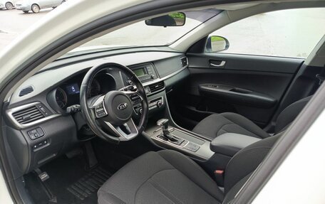 KIA Optima IV, 2019 год, 1 730 000 рублей, 20 фотография