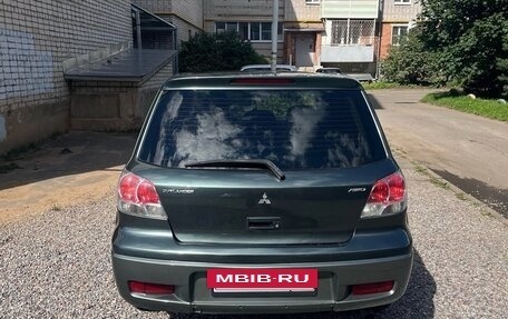 Mitsubishi Outlander III рестайлинг 3, 2003 год, 630 000 рублей, 3 фотография