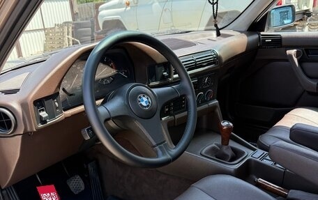 BMW 5 серия, 1989 год, 700 000 рублей, 16 фотография