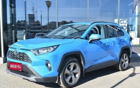 Toyota RAV4, 2019 год, 2 805 000 рублей, 1 фотография