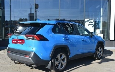 Toyota RAV4, 2019 год, 2 805 000 рублей, 5 фотография