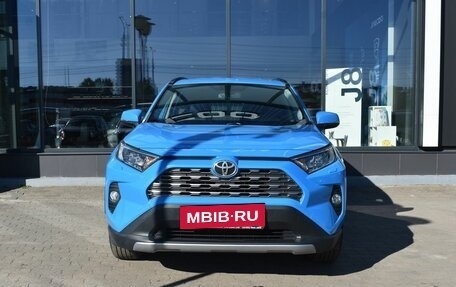 Toyota RAV4, 2019 год, 2 805 000 рублей, 2 фотография