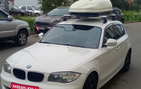 BMW 1 серия, 2010 год, 950 000 рублей, 1 фотография