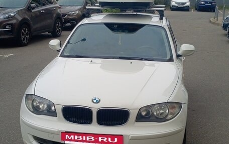 BMW 1 серия, 2010 год, 950 000 рублей, 3 фотография