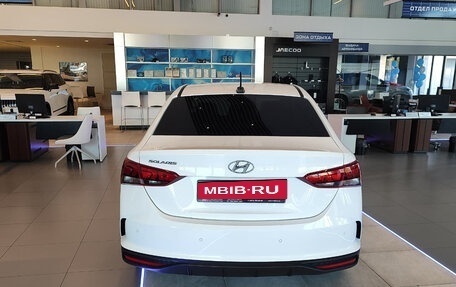 Hyundai Solaris II рестайлинг, 2021 год, 1 740 000 рублей, 6 фотография