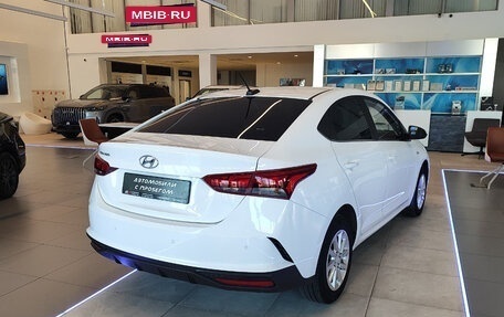Hyundai Solaris II рестайлинг, 2021 год, 1 740 000 рублей, 5 фотография