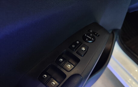 Hyundai Solaris II рестайлинг, 2021 год, 1 740 000 рублей, 14 фотография