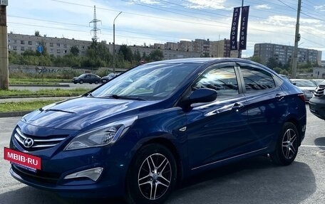 Hyundai Solaris II рестайлинг, 2015 год, 835 000 рублей, 3 фотография