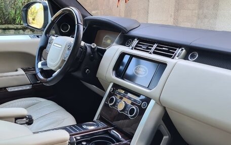 Land Rover Range Rover IV рестайлинг, 2016 год, 5 600 000 рублей, 15 фотография