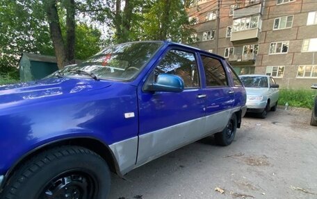 ИЖ 2126 «Ода», 2003 год, 85 000 рублей, 2 фотография