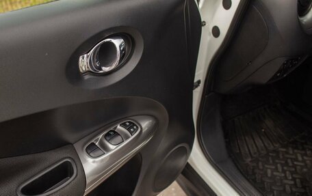 Nissan Juke II, 2012 год, 1 025 000 рублей, 35 фотография