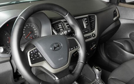 Hyundai Solaris II рестайлинг, 2017 год, 1 140 000 рублей, 3 фотография