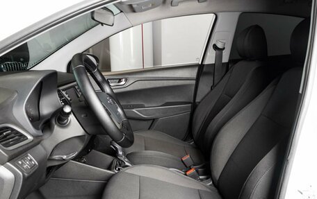 Hyundai Solaris II рестайлинг, 2017 год, 1 140 000 рублей, 13 фотография