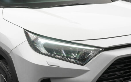 Toyota RAV4, 2020 год, 3 190 000 рублей, 27 фотография