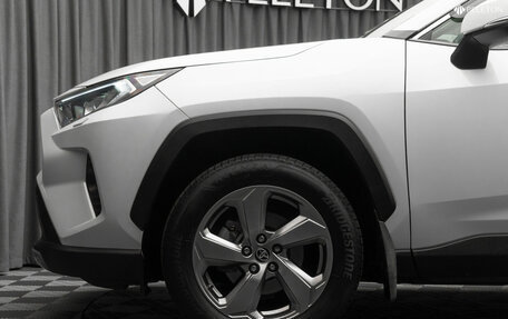 Toyota RAV4, 2020 год, 3 190 000 рублей, 26 фотография