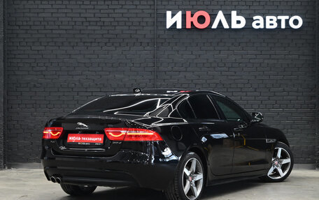 Jaguar XE I рестайлинг, 2018 год, 2 450 000 рублей, 5 фотография