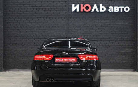 Jaguar XE I рестайлинг, 2018 год, 2 450 000 рублей, 6 фотография