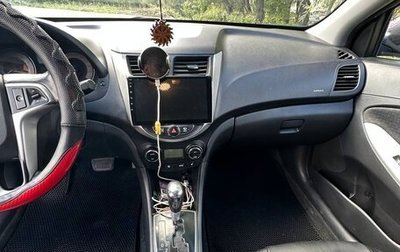 Hyundai Solaris II рестайлинг, 2011 год, 650 000 рублей, 1 фотография