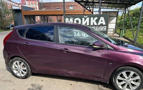 Hyundai Solaris II рестайлинг, 2011 год, 650 000 рублей, 7 фотография