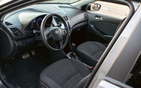 Hyundai Solaris II рестайлинг, 2014 год, 785 000 рублей, 13 фотография