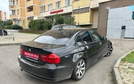 BMW 3 серия, 2010 год, 830 000 рублей, 2 фотография