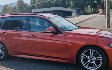 BMW 3 серия, 2019 год, 3 050 000 рублей, 3 фотография