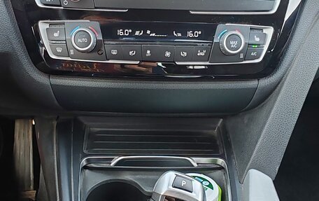 BMW 3 серия, 2019 год, 3 050 000 рублей, 28 фотография