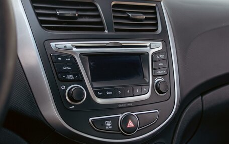 Hyundai Solaris II рестайлинг, 2016 год, 895 000 рублей, 14 фотография