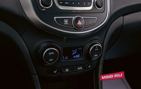 Hyundai Solaris II рестайлинг, 2016 год, 895 000 рублей, 15 фотография