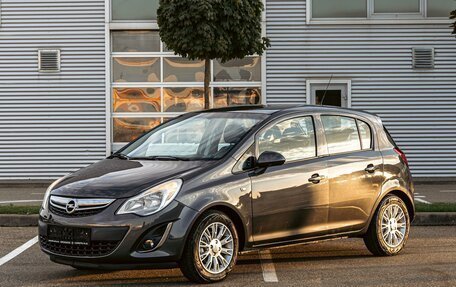 Opel Corsa D, 2011 год, 595 000 рублей, 1 фотография