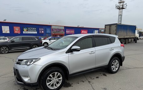 Toyota RAV4, 2013 год, 1 700 000 рублей, 3 фотография