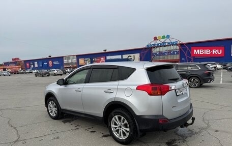 Toyota RAV4, 2013 год, 1 700 000 рублей, 5 фотография