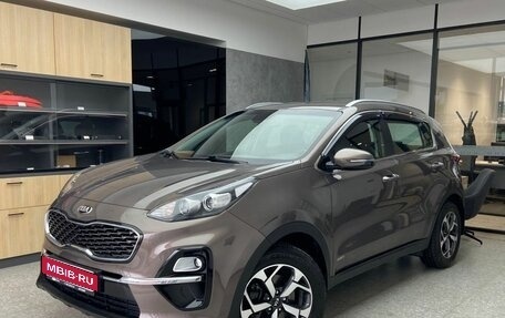 KIA Sportage IV рестайлинг, 2018 год, 2 280 000 рублей, 1 фотография