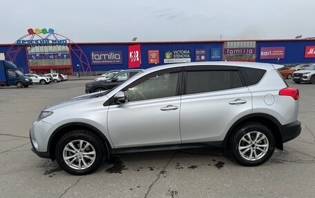 Toyota RAV4, 2013 год, 1 700 000 рублей, 4 фотография