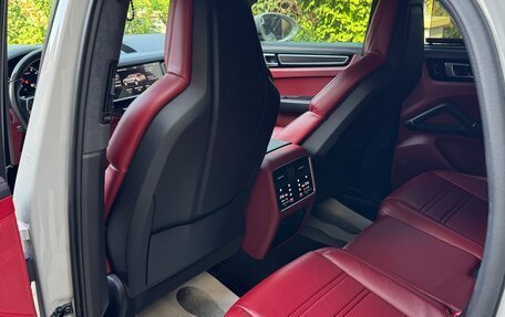 Porsche Cayenne III, 2021 год, 11 200 000 рублей, 10 фотография