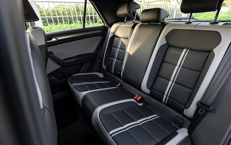 Volkswagen T-Roc I, 2023 год, 2 499 200 рублей, 17 фотография