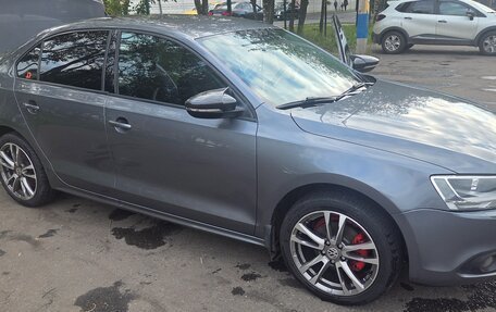 Volkswagen Jetta VI, 2014 год, 1 680 000 рублей, 1 фотография