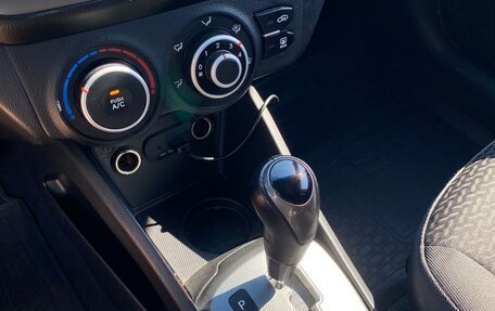 KIA Rio III рестайлинг, 2014 год, 750 000 рублей, 10 фотография