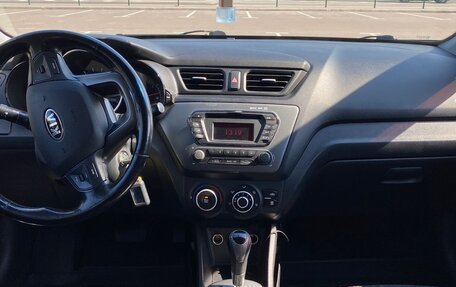 KIA Rio III рестайлинг, 2014 год, 750 000 рублей, 13 фотография