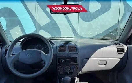 Hyundai Accent II, 2005 год, 400 000 рублей, 2 фотография