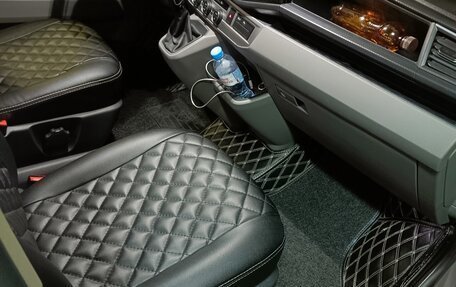 Volkswagen Caravelle T6 рестайлинг, 2020 год, 5 900 000 рублей, 7 фотография