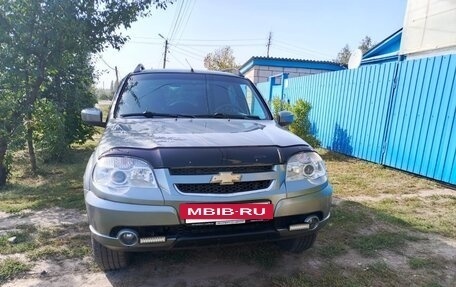 Chevrolet Niva I рестайлинг, 2015 год, 690 000 рублей, 4 фотография