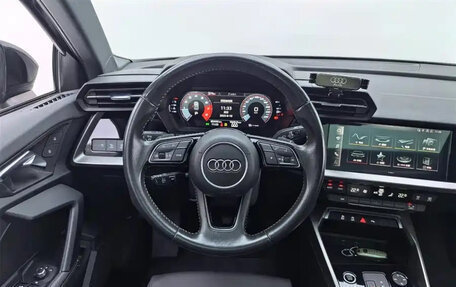 Audi A3, 2021 год, 1 700 000 рублей, 14 фотография