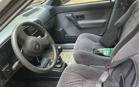 Renault 19 II, 1993 год, 400 000 рублей, 10 фотография